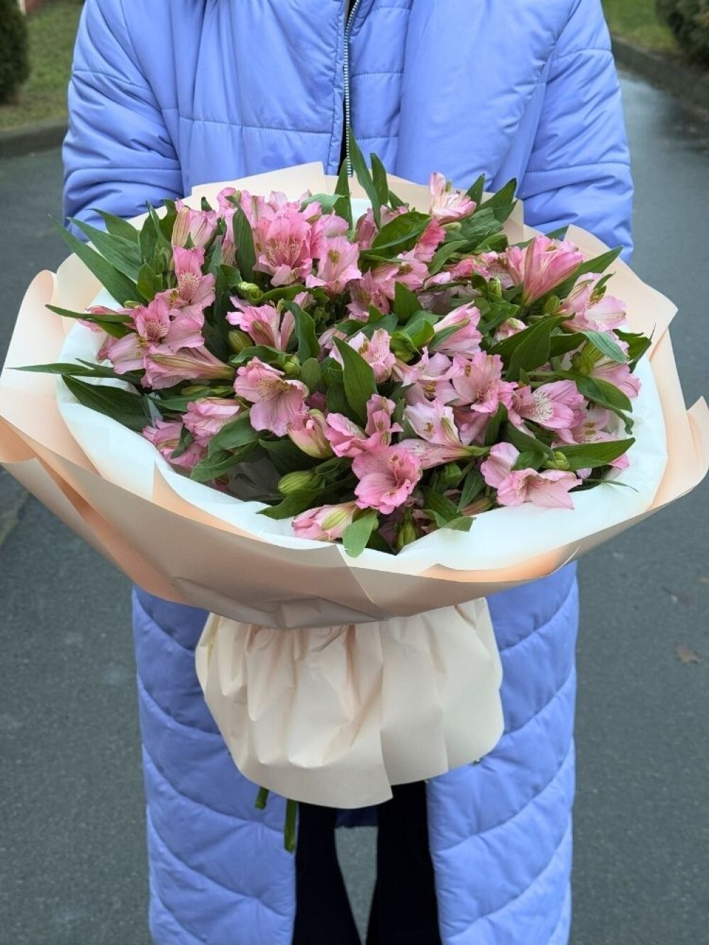 Букет «Моно Альстромеря»