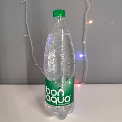 Бонаква среднегазированная 1л