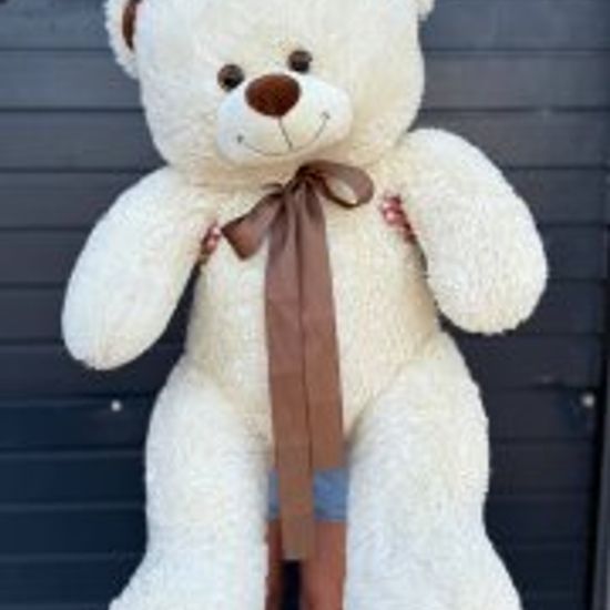 Плюшевый мишка молочный